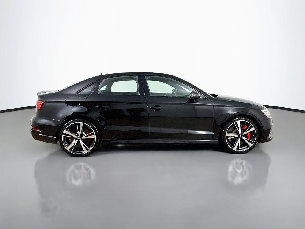 2019 Audi RS3 quattro