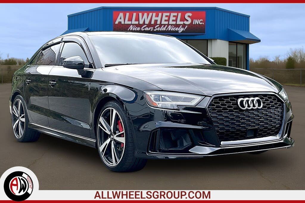 2018 Audi RS3 quattro