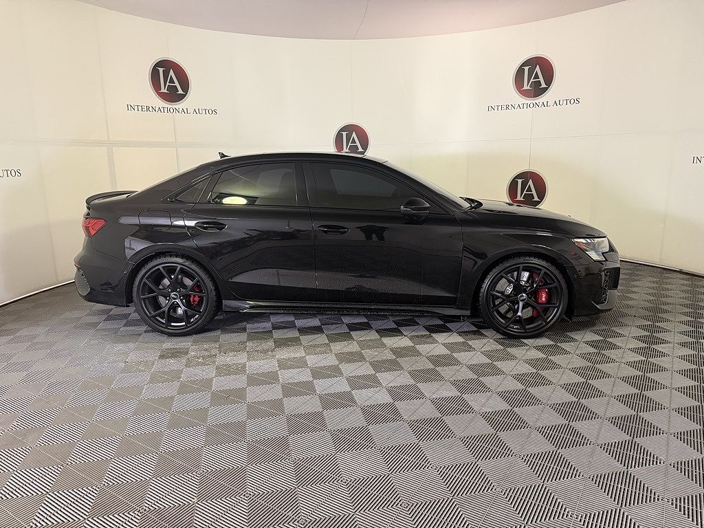2022 Audi RS 3 2.5T Quattro