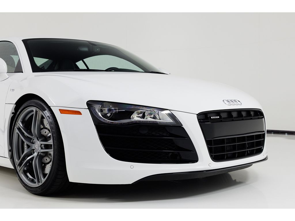 2012 Audi R8 5.2 quattro