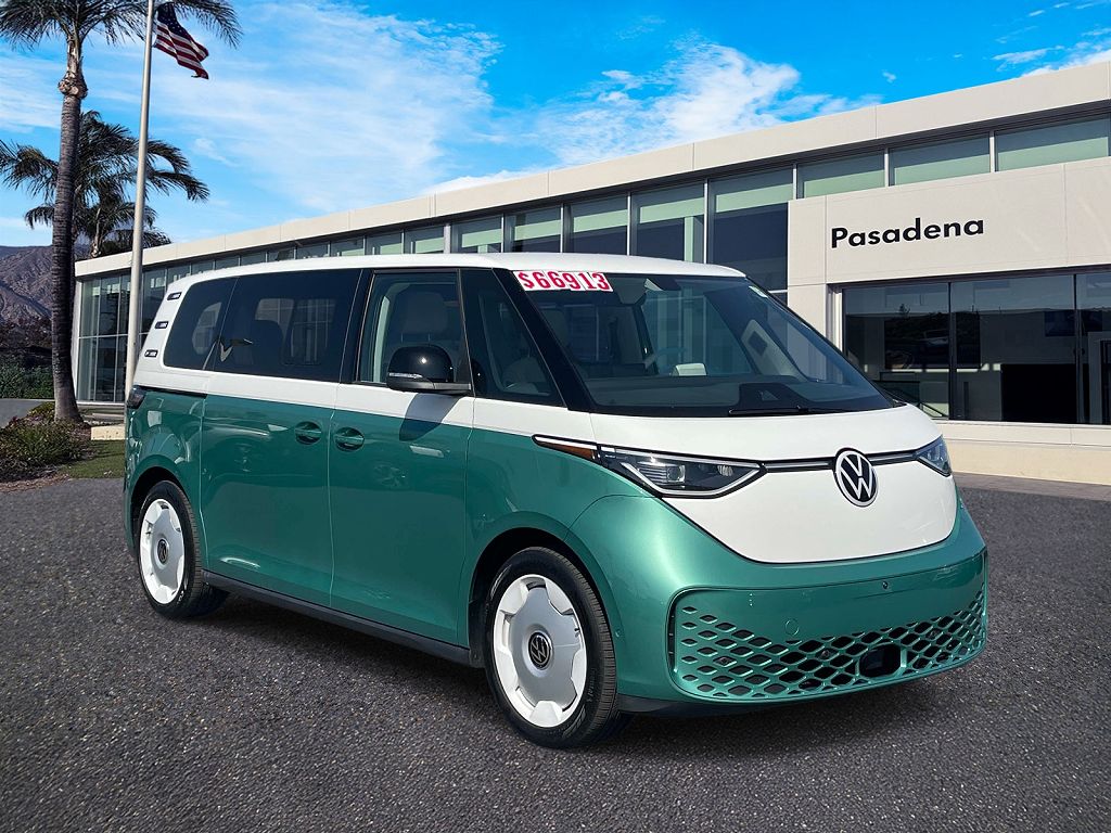 2025 Volkswagen ID. Buzz photo 1