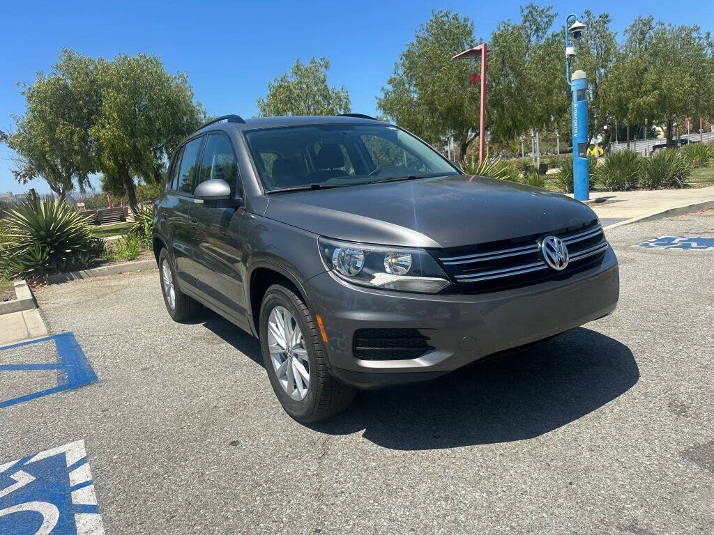 2018 Volkswagen Tiguan Limited 2.0T