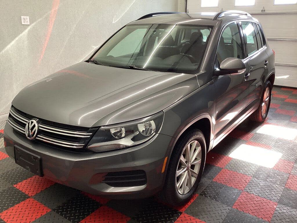 2018 Volkswagen Tiguan Limited 2.0T 4Motion