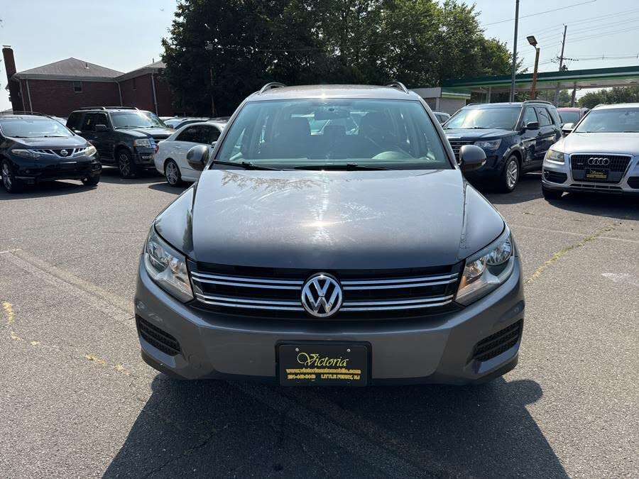 2018 Volkswagen Tiguan Limited 2.0T 4Motion