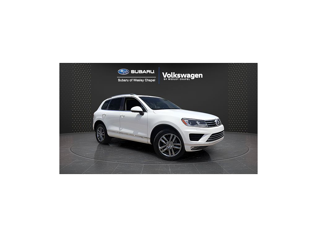 2015 Volkswagen Touareg V6 Sport