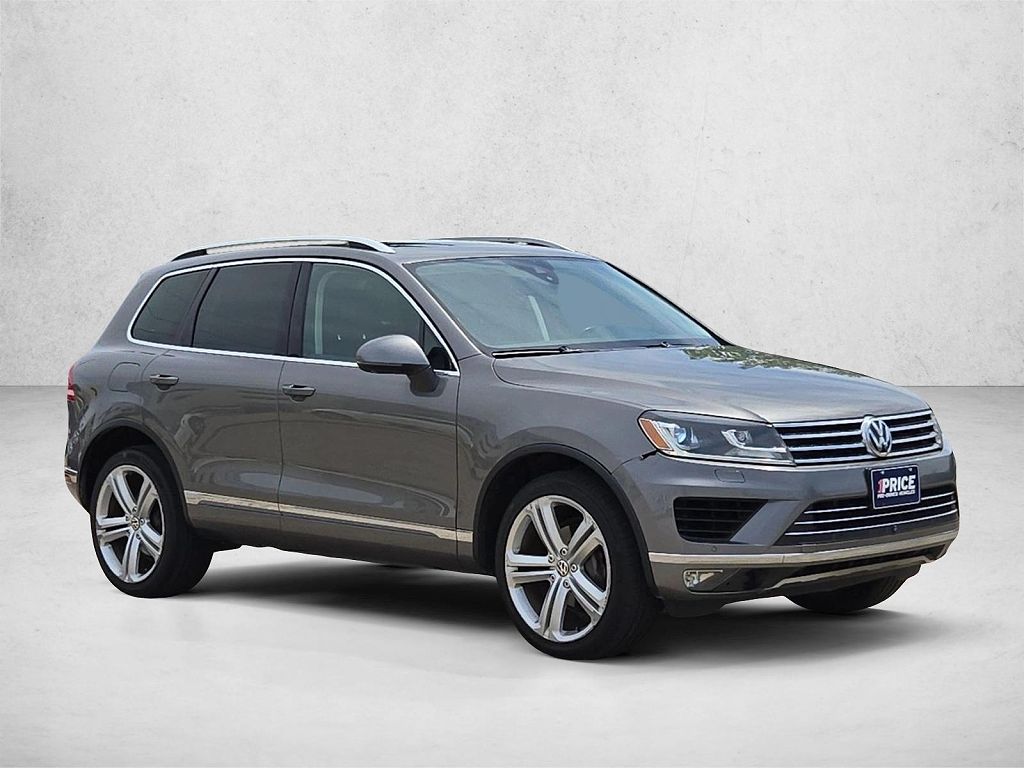 2016 Volkswagen Touareg VR6 Sport