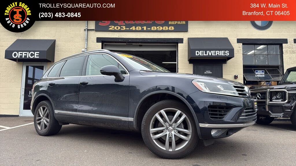 2016 Volkswagen Touareg VR6 Lux