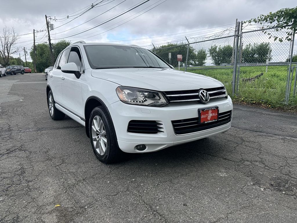 2014 Volkswagen Touareg V6 Executive