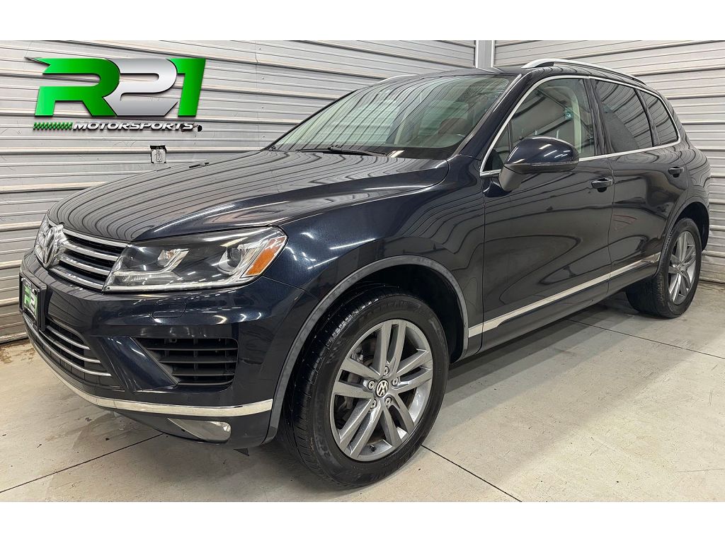 2015 Volkswagen Touareg V6 Sport