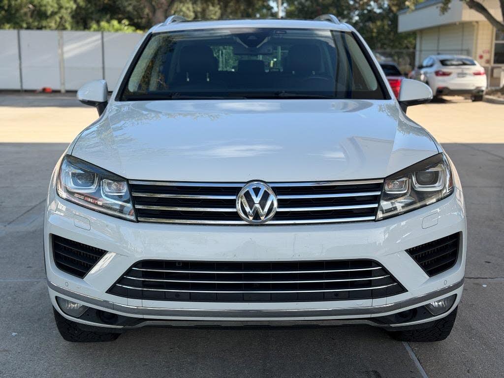 2016 Volkswagen Touareg TDI Executive