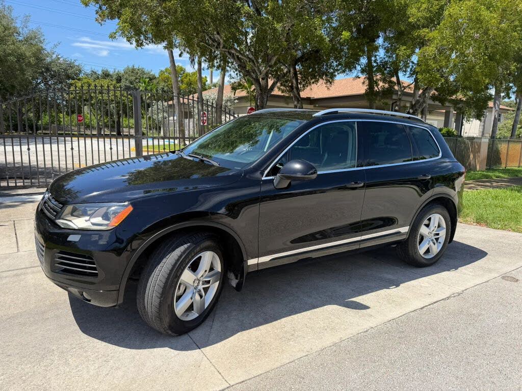 2013 Volkswagen Touareg TDI Executive
