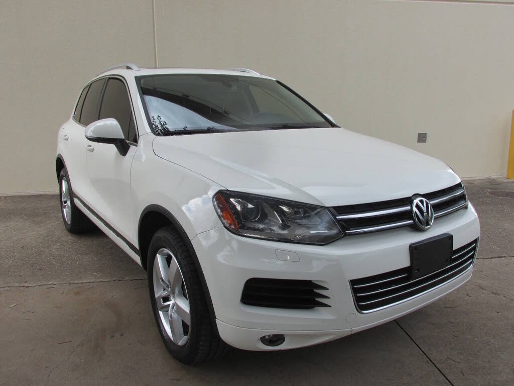 2011 Volkswagen Touareg VR6 Sport
