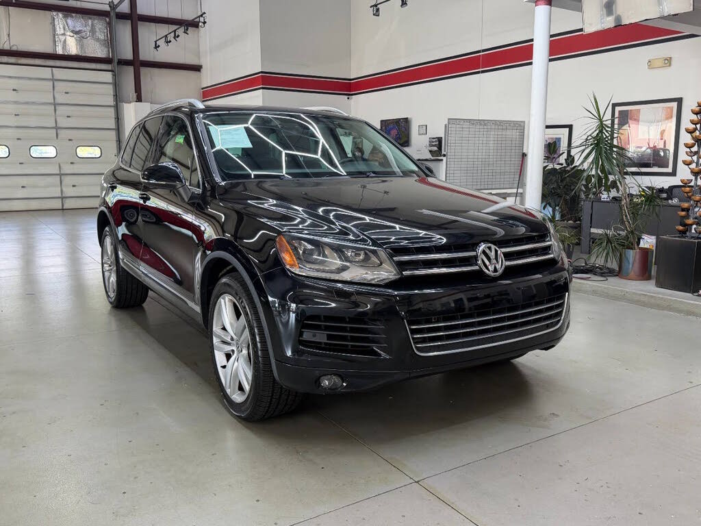 2012 Volkswagen Touareg VR6 Sport