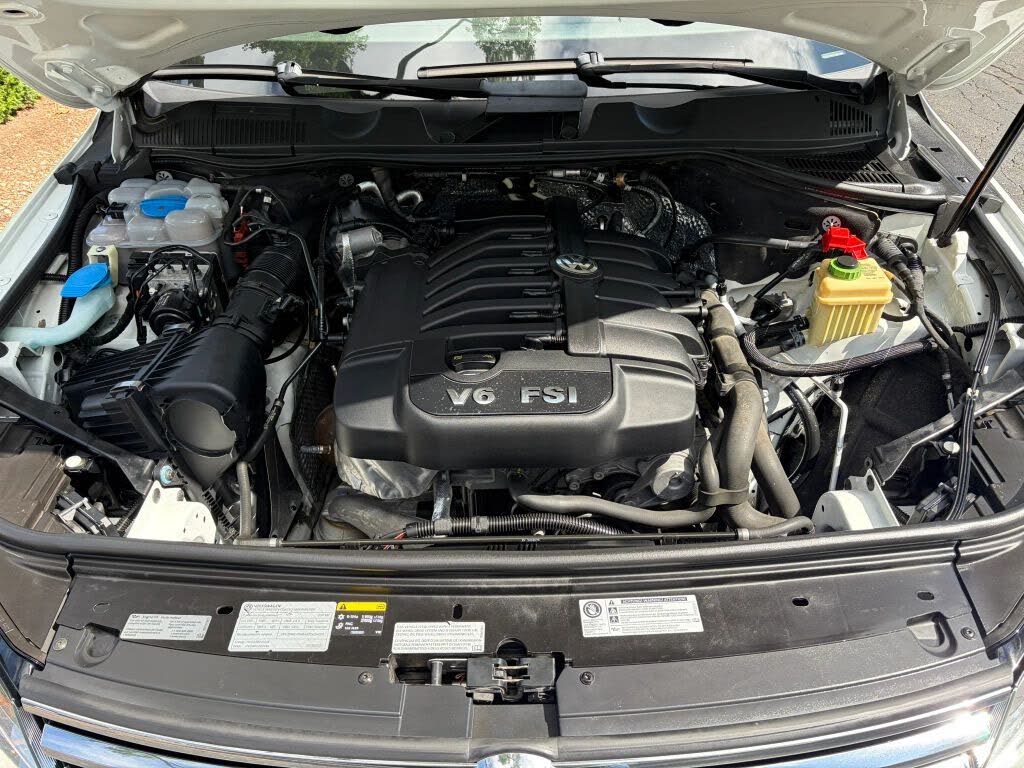 2017 Volkswagen Touareg V6 Wolfsburg Edition