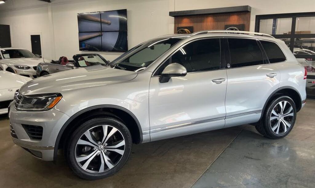 2017 Volkswagen Touareg V6 Wolfsburg Edition