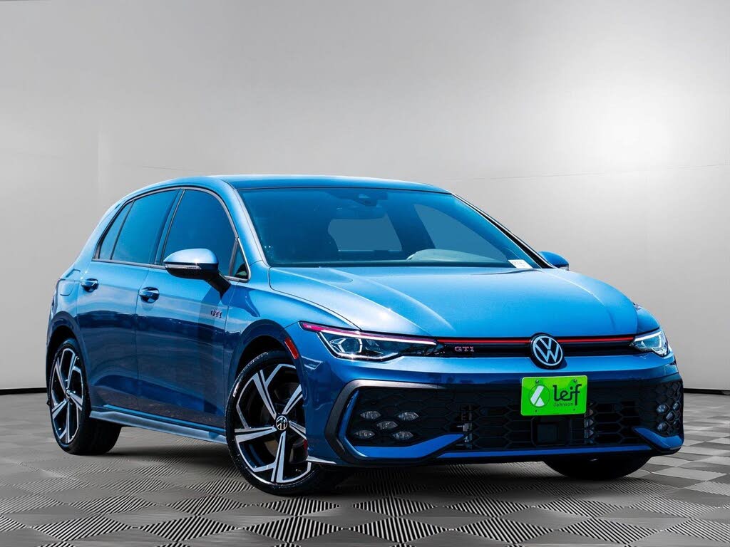 2025 Volkswagen Golf GTI SE