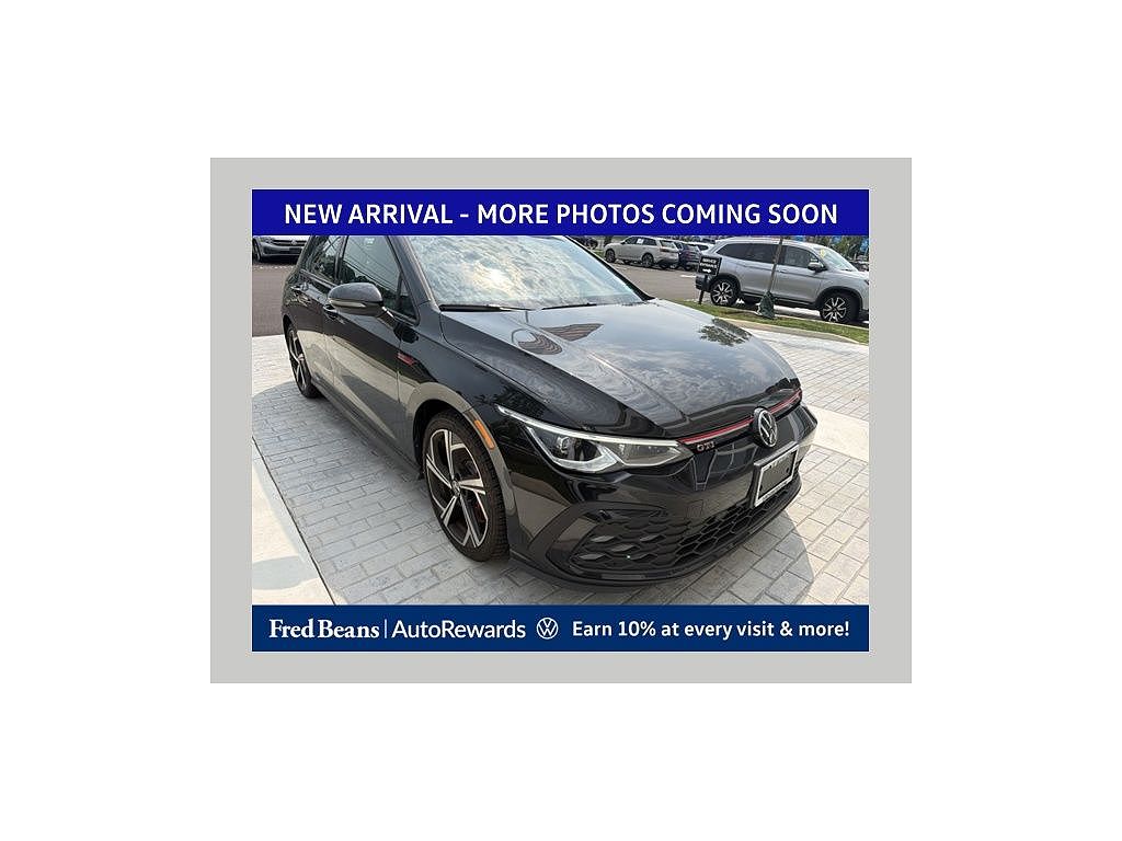 2024 Volkswagen Golf GTI 2.0T SE