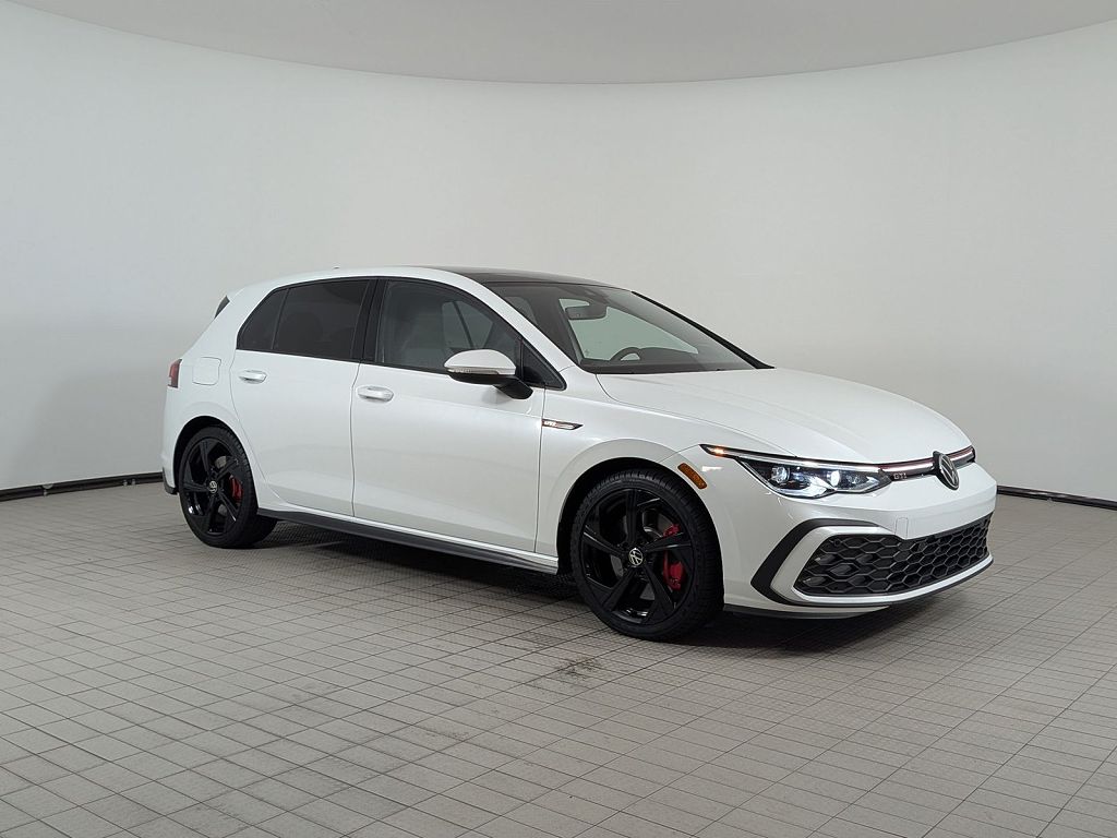 2024 Volkswagen Golf SE
