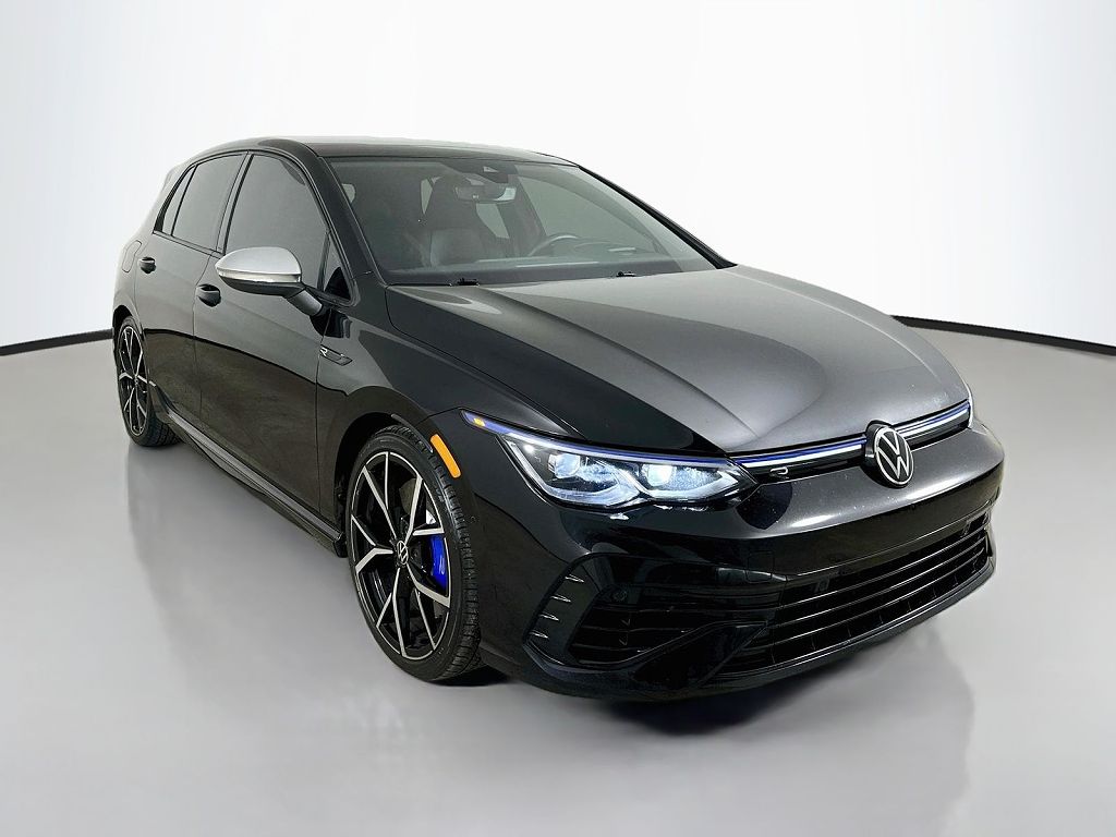 2023 Volkswagen Golf 2.0T