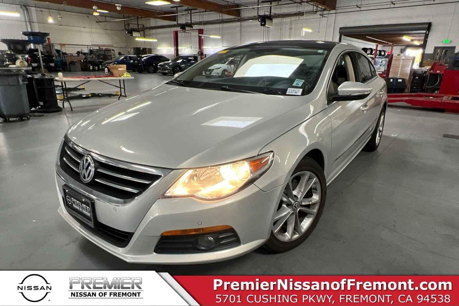 2010 Volkswagen CC Luxury listing photo