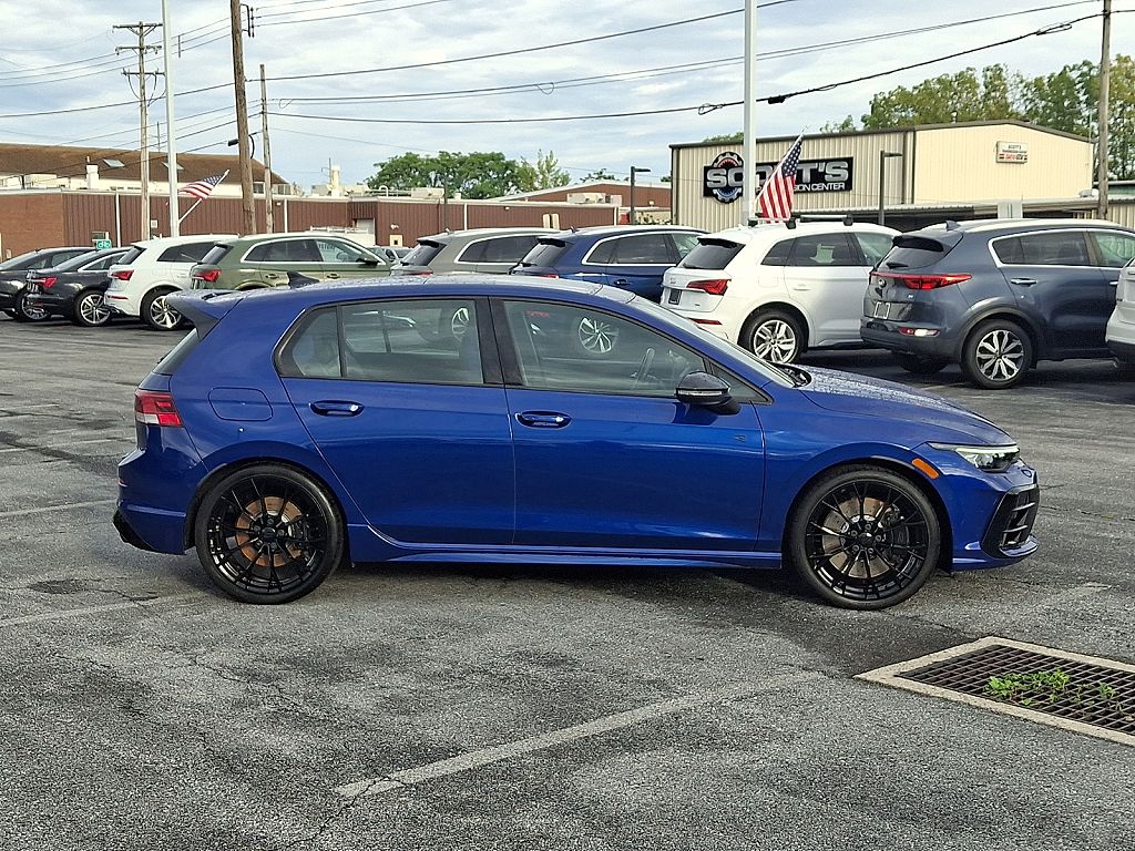 2025 Volkswagen Golf Black Edition