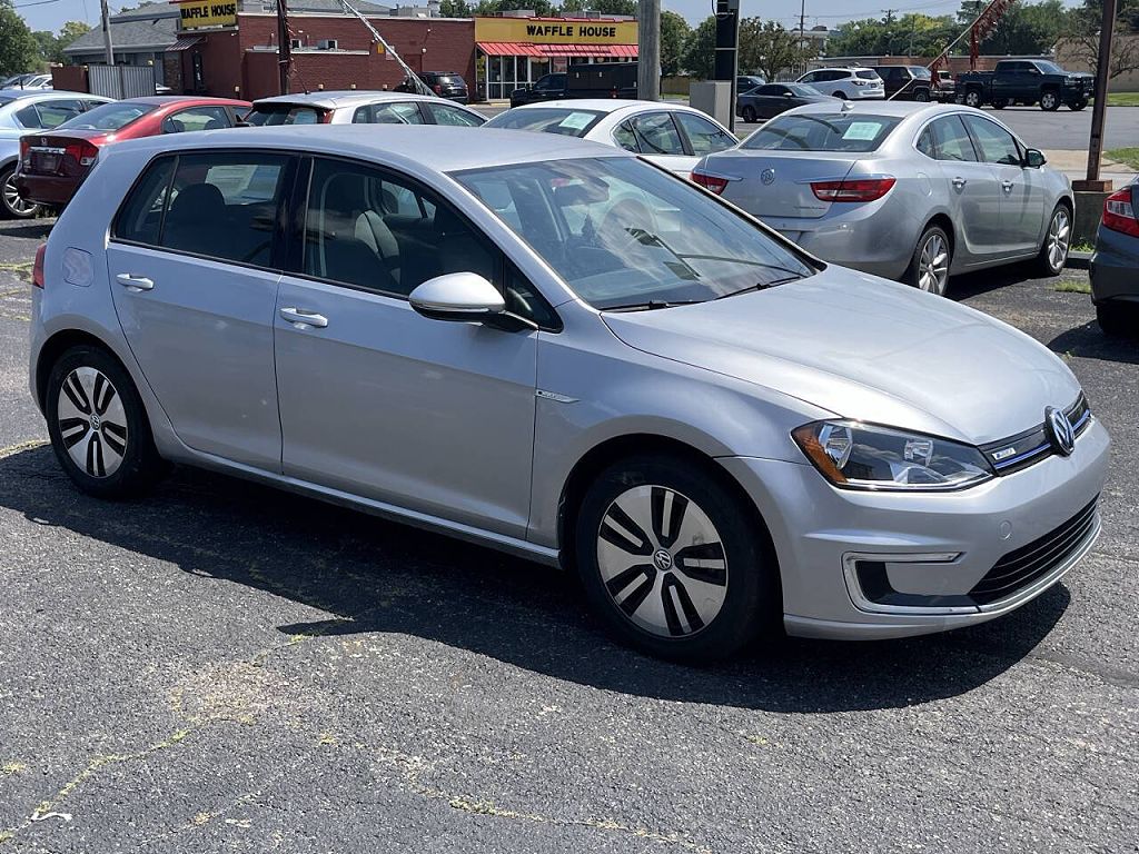 2016 Volkswagen e-Golf SE