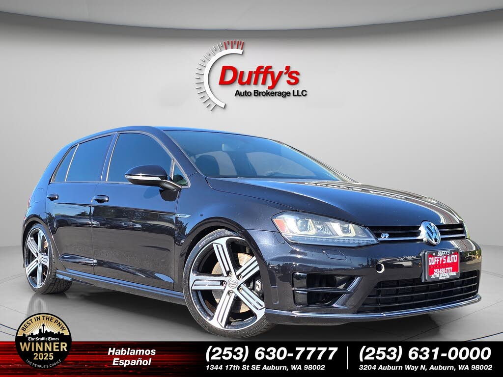 2016 Volkswagen Golf w/Dynamic Chassis Control and Navigation