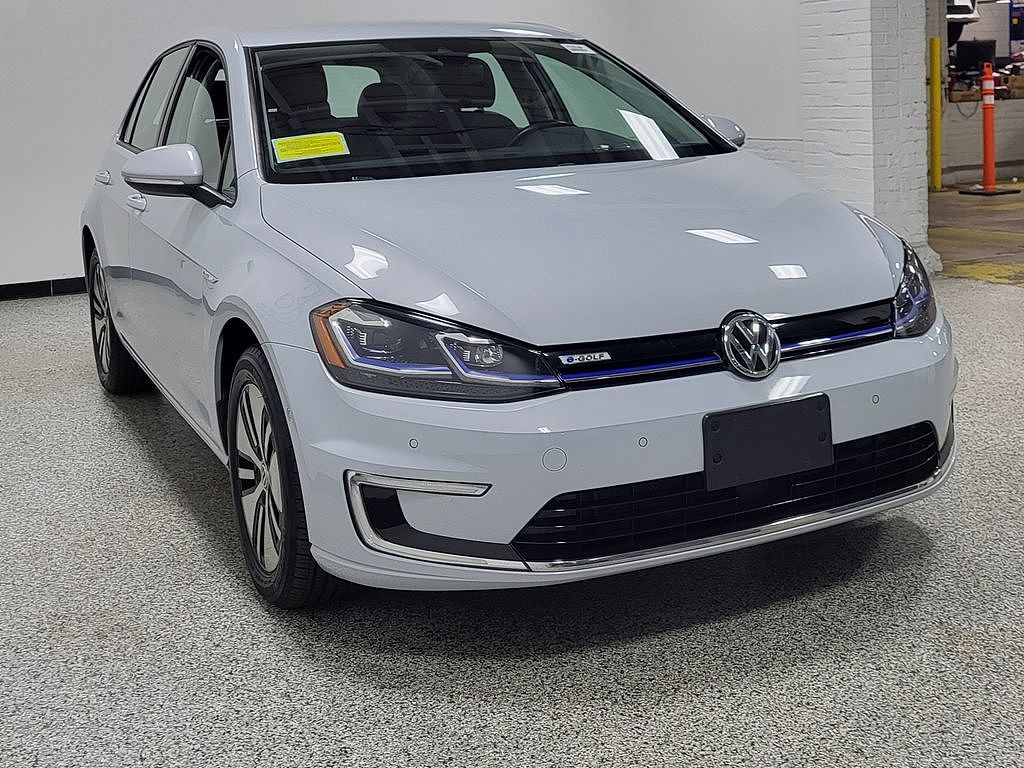 2018 Volkswagen e-Golf SEL Premium