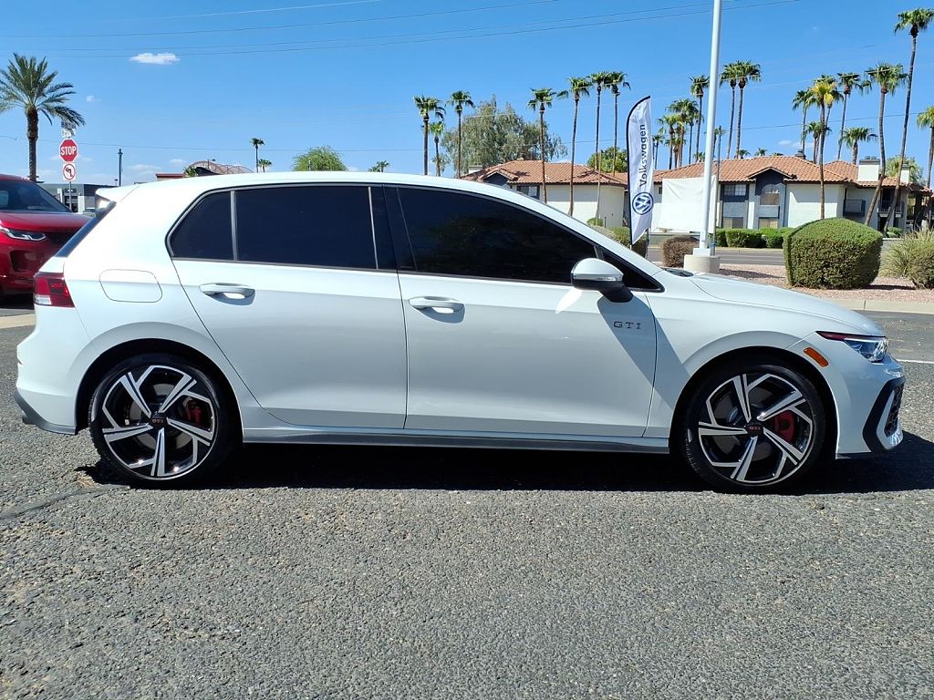 2025 Volkswagen GTI SE