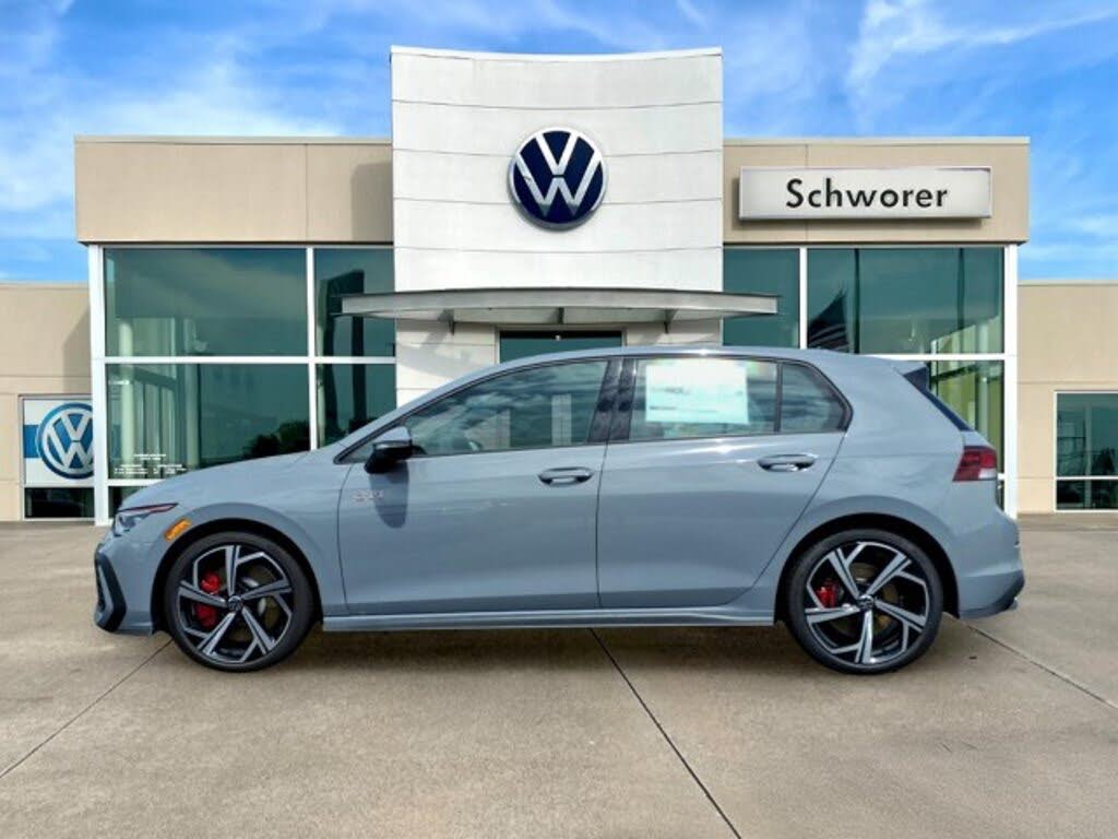 2026 Volkswagen Golf GTI SE
