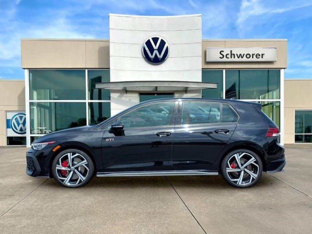 2026 Volkswagen Golf GTI SE