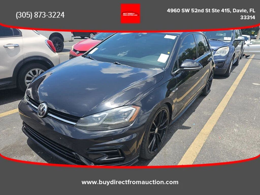 2019 Volkswagen Golf R 2.0T w/DCC and Navigation