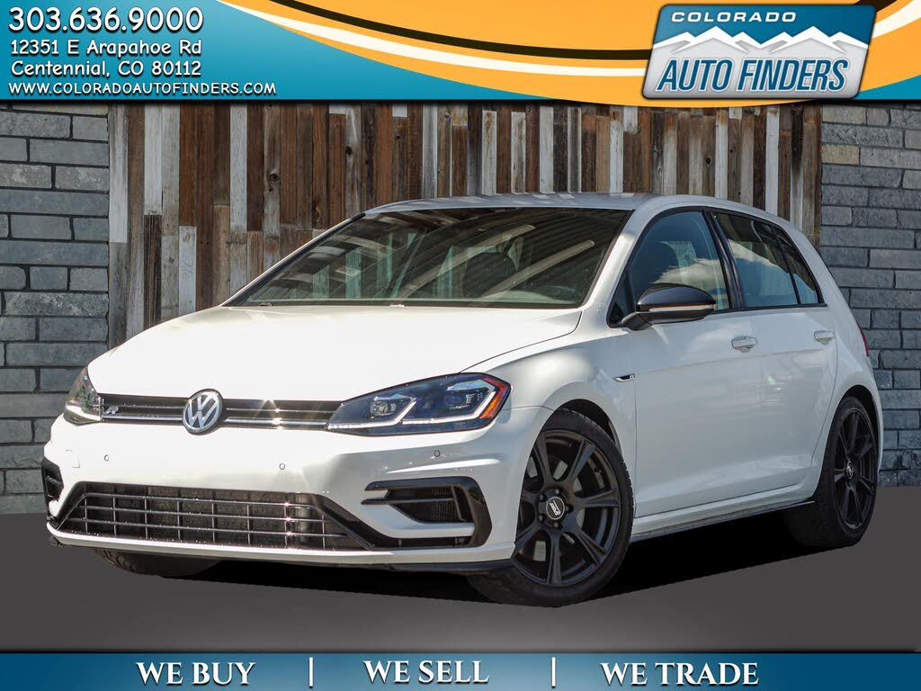 2019 Volkswagen Golf R 2.0T w/DCC and Navigation