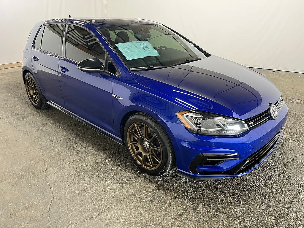 2019 Volkswagen Golf R DCC & Navigation 4motion