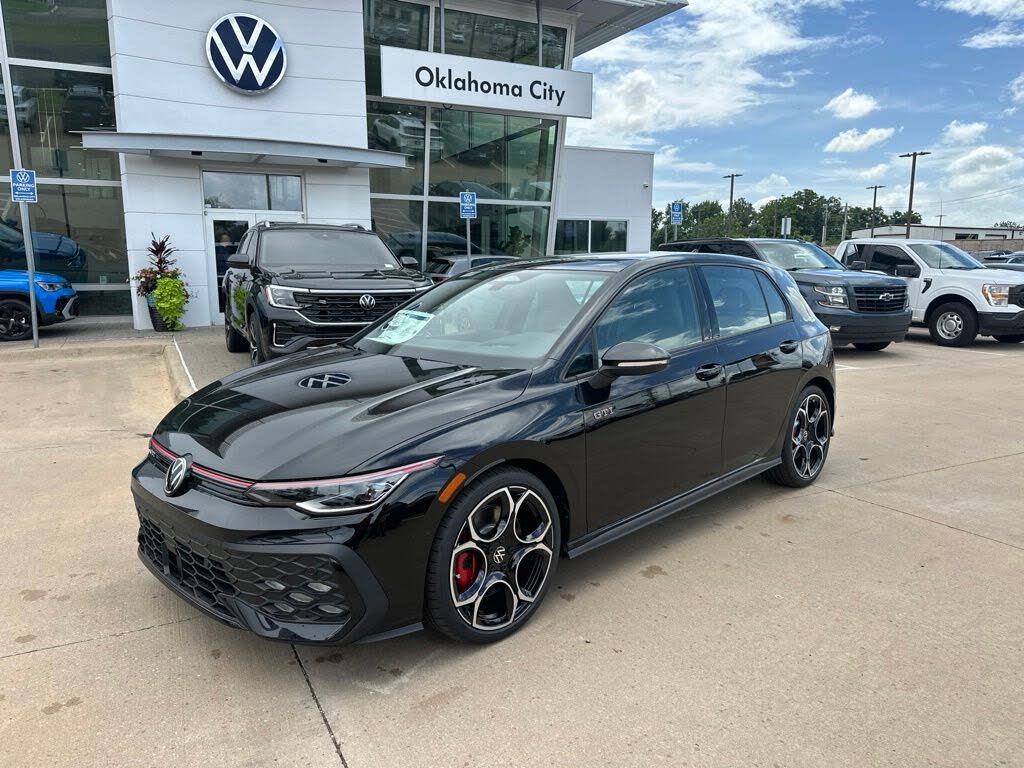 2026 Volkswagen Golf GTI Autobahn
