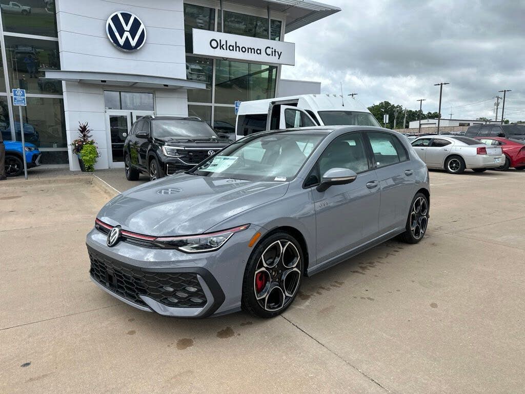 2026 Volkswagen Golf GTI Autobahn