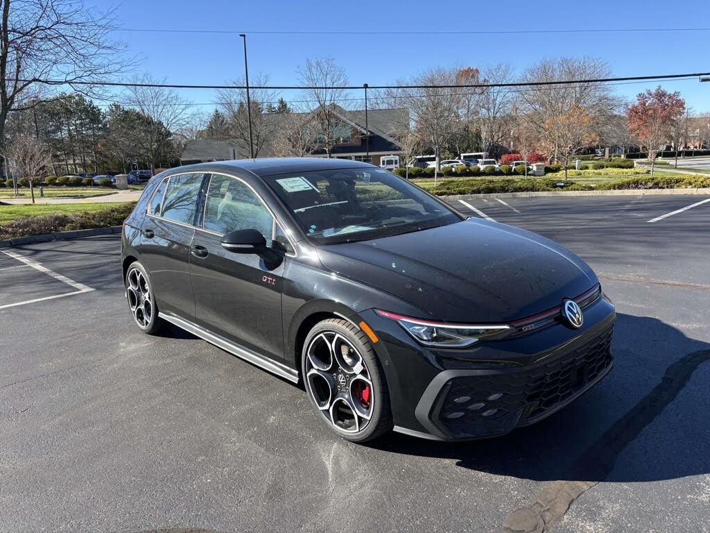 2026 Volkswagen Golf GTI Autobahn