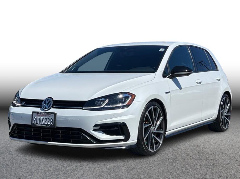 2018 Volkswagen Golf R 2.0T w/DCC and Navigation