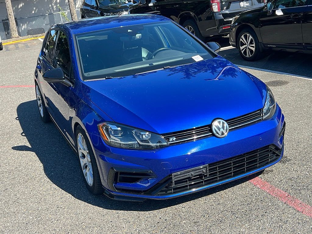 2019 Volkswagen Golf R DCC & Navigation 4motion
