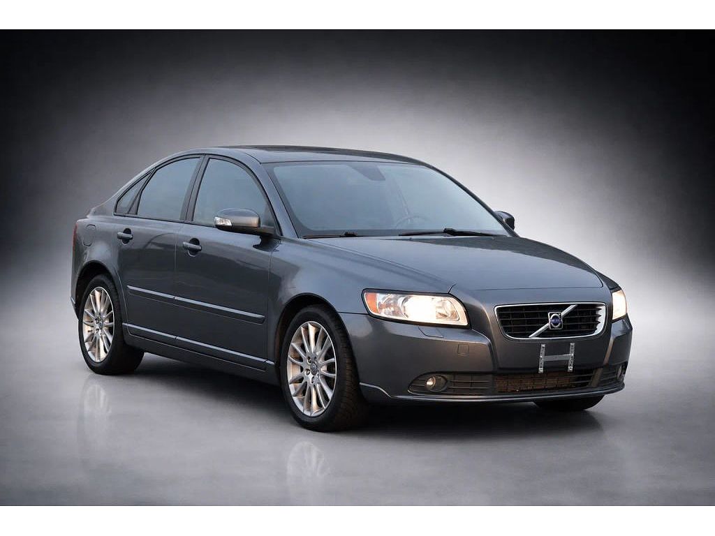 2010 Volvo S40 2.4i