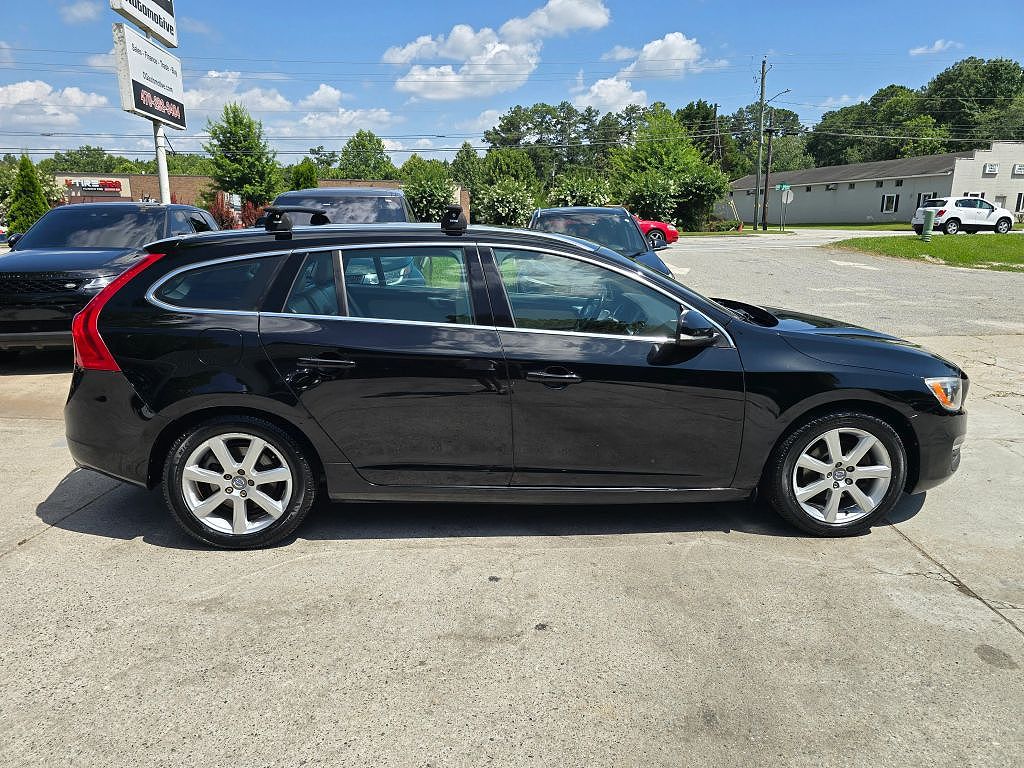 2017 Volvo V60 T5 Premier