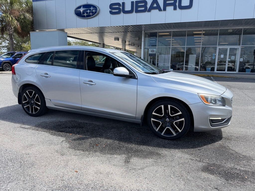2017 Volvo V60 T5 Premier