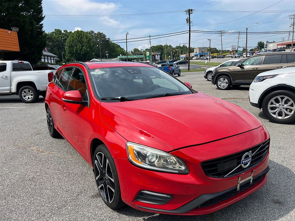 2018 Volvo V60 T5 Dynamic