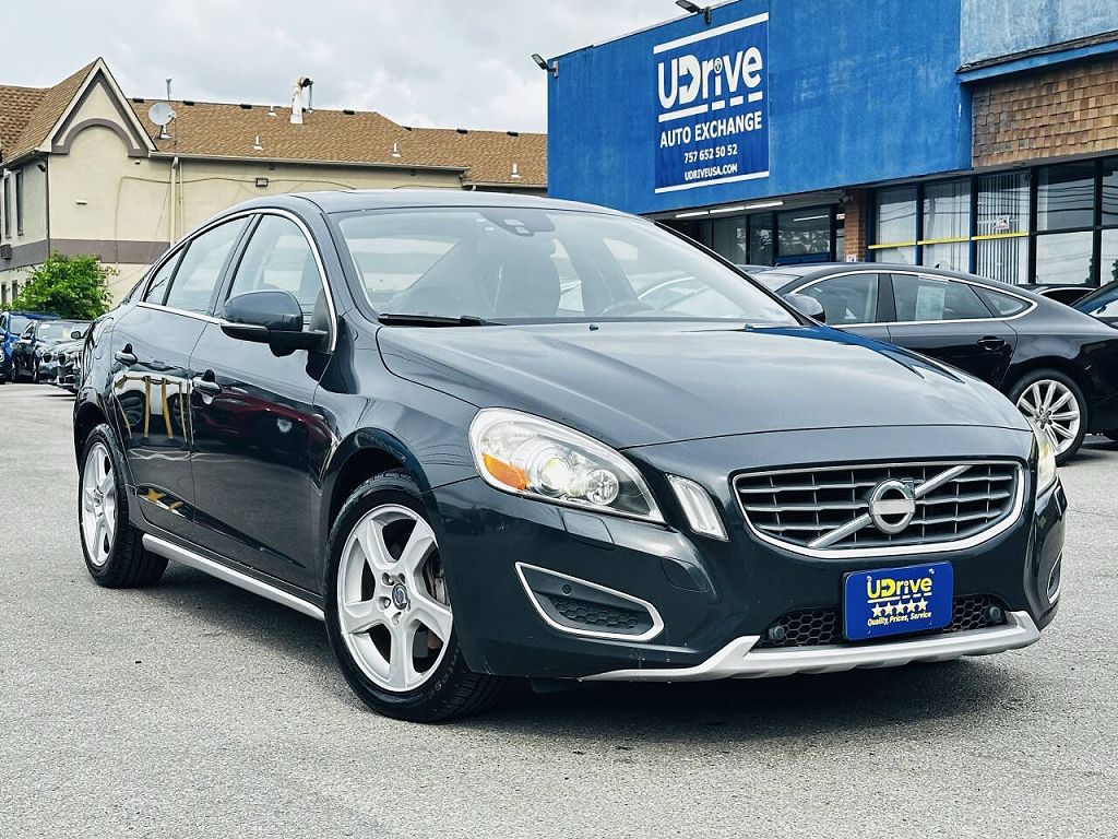 2013 Volvo S60 T5