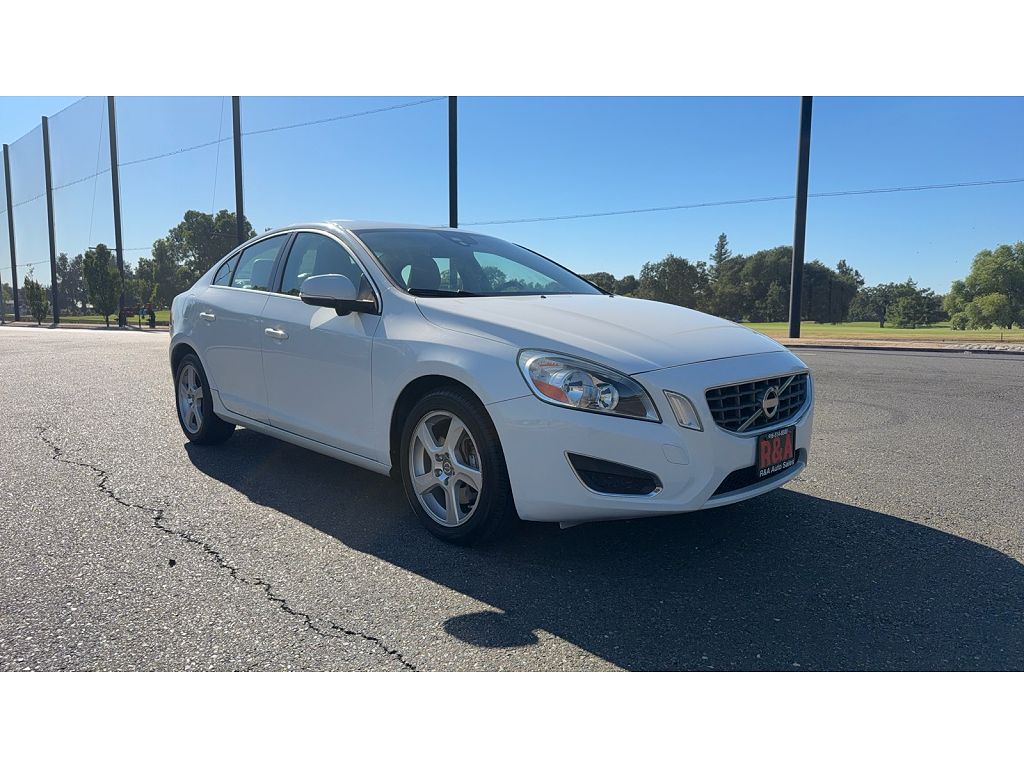 2013 Volvo S60 T5