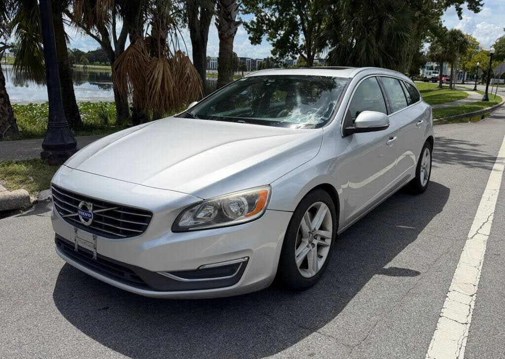2015 Volvo V60 T5