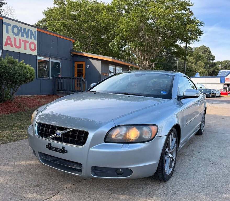 2010 Volvo C70 T5