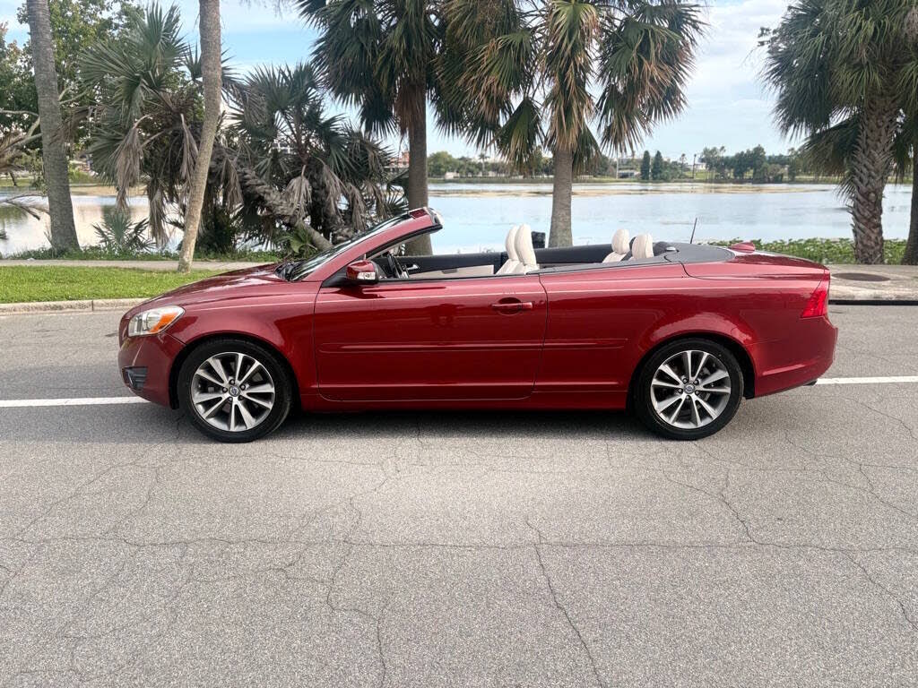 2012 Volvo C70 T5