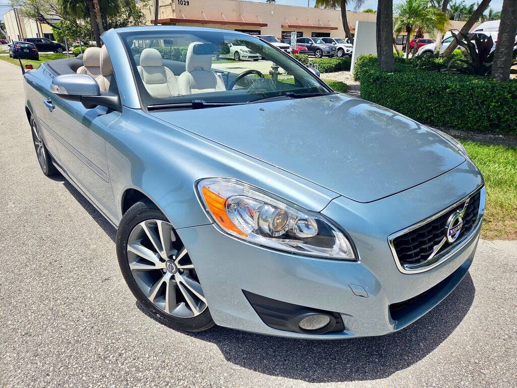 2012 Volvo C70 T5