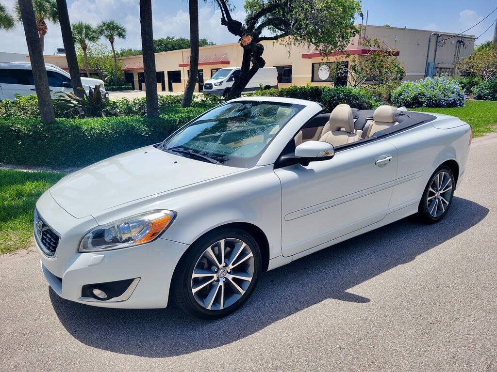 2013 Volvo C70 T5